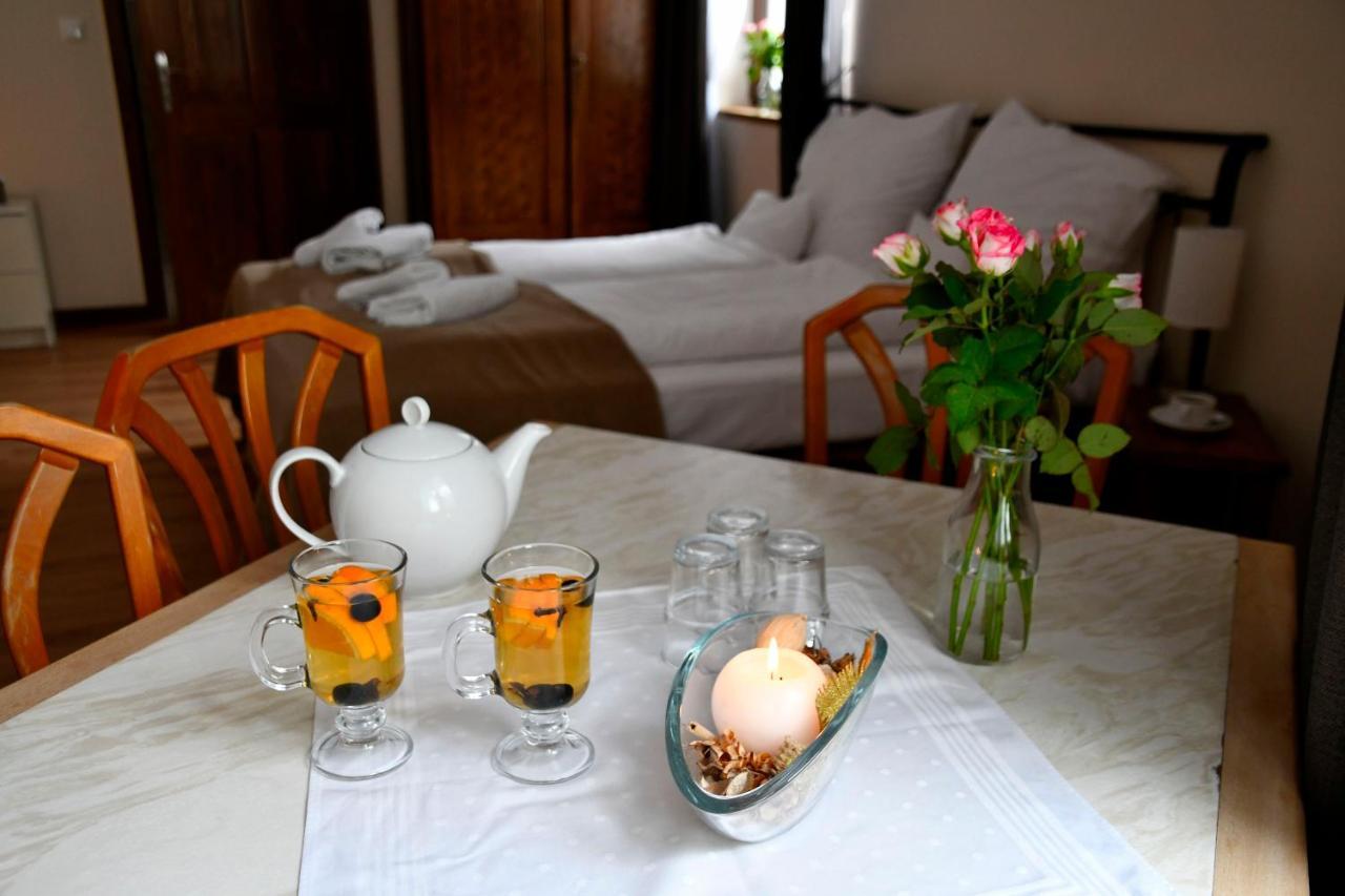 Bed and Breakfast Gosciniec Pod Lubomirem à Weglowka  Extérieur photo