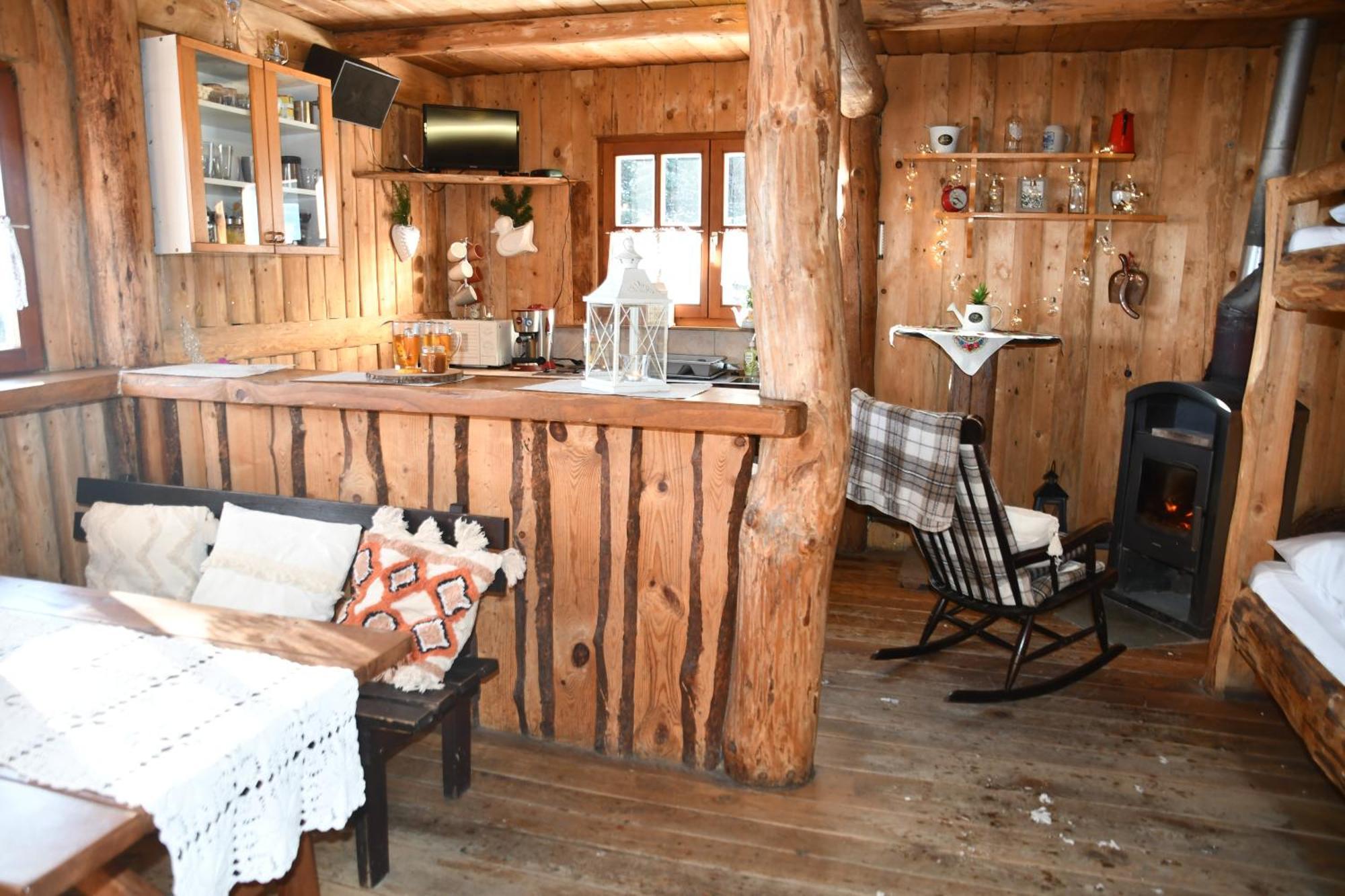 Bed and Breakfast Gosciniec Pod Lubomirem à Weglowka  Extérieur photo